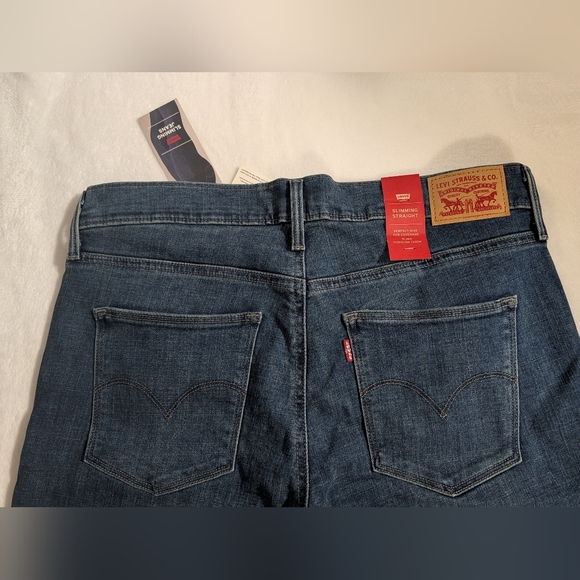 NWT Levi's Blue Denim Jeans, Slimming Straight,  32x30 - Picture 8 of 10